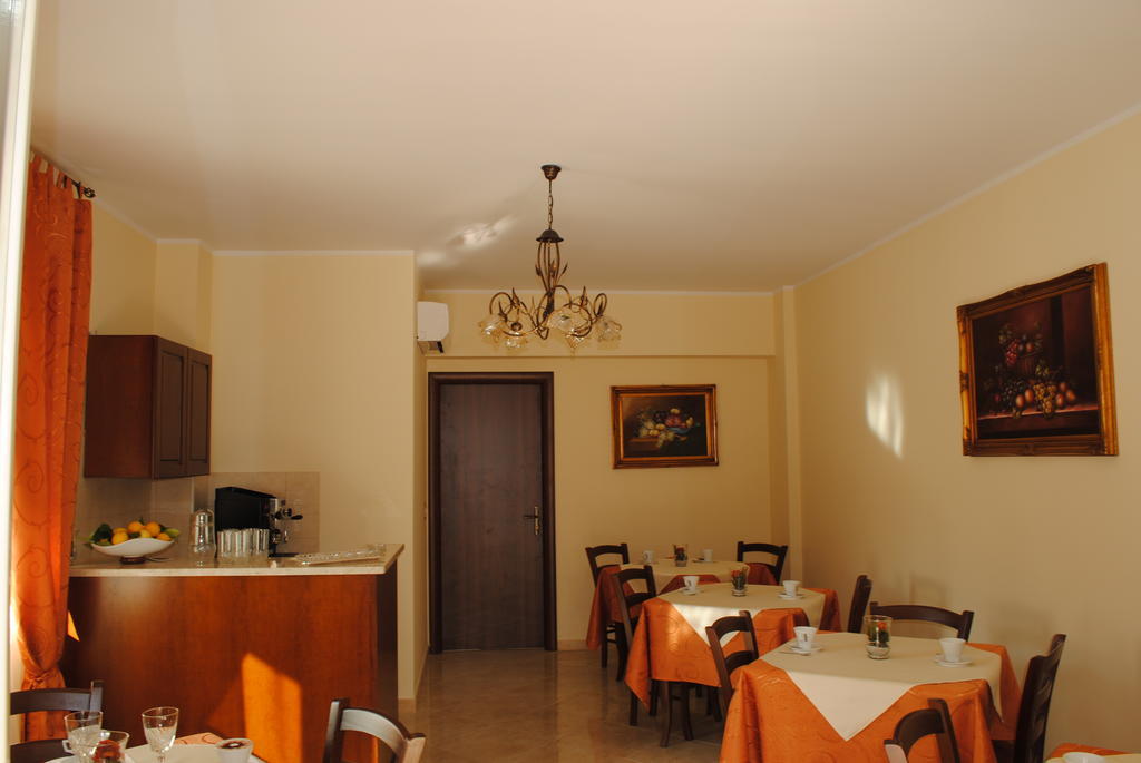 B&B Mareagro Santa Teresa Di Riva Room photo