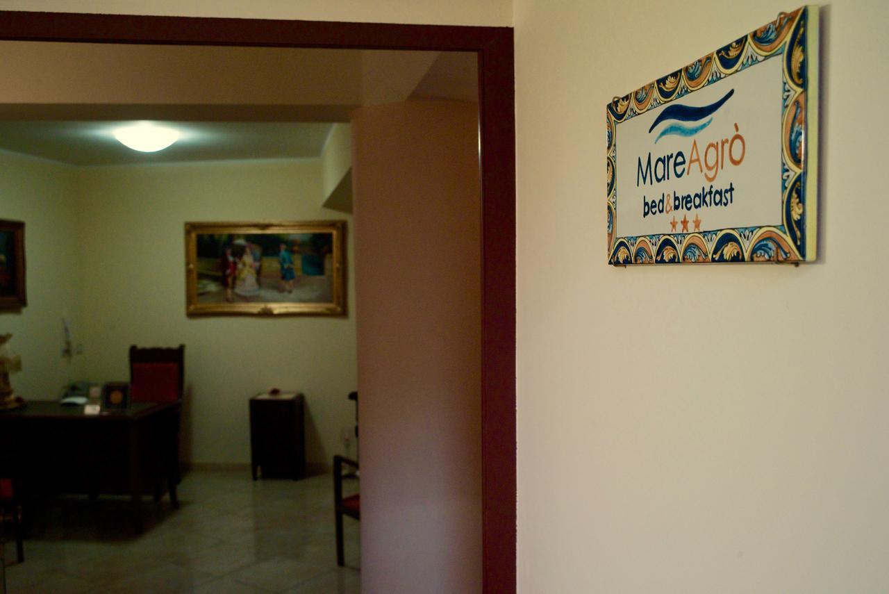 B&B Mareagro Santa Teresa Di Riva Exterior photo
